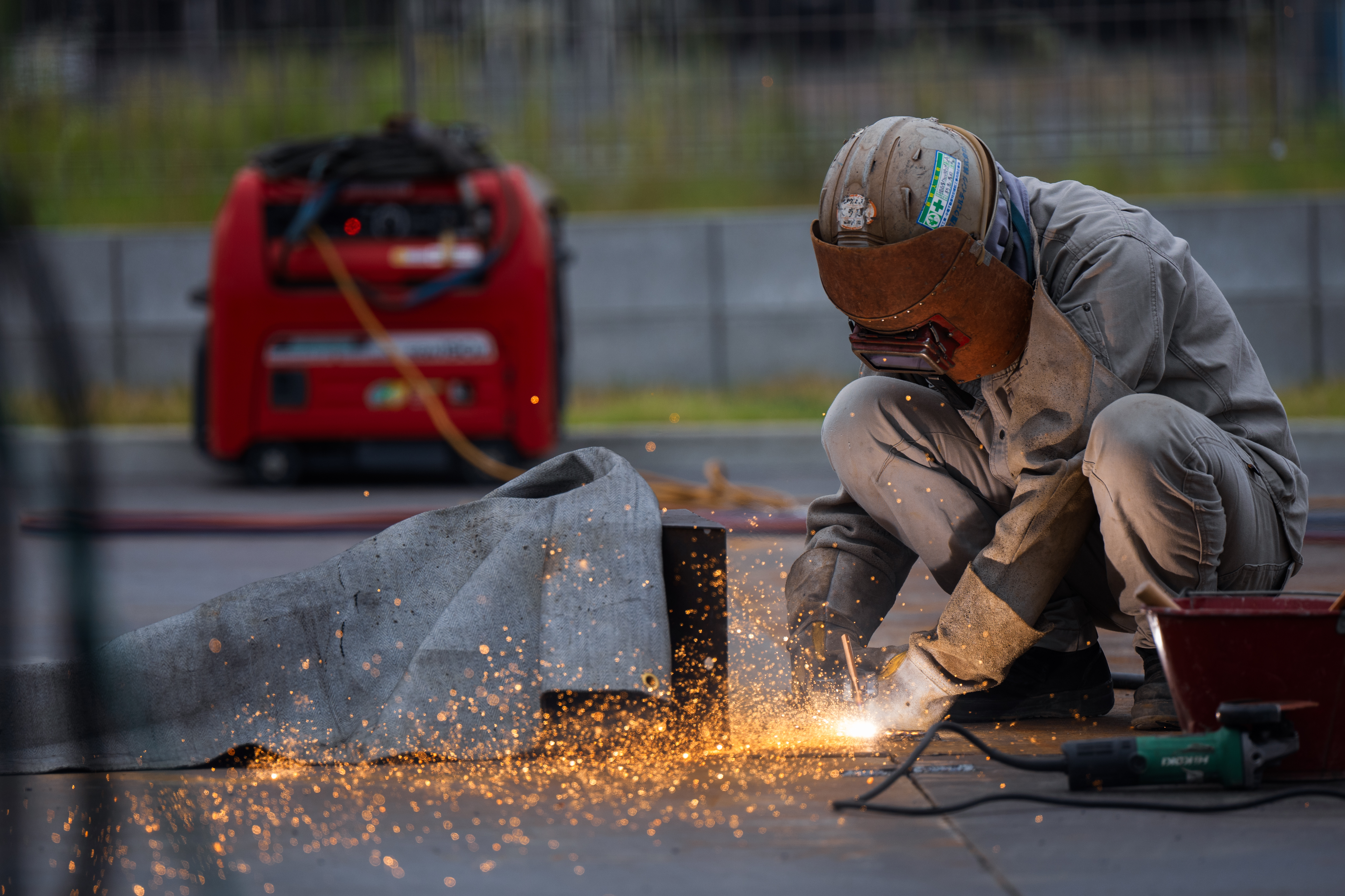 建築未来創造事業